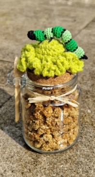 Yvonnes Crochet Art - Yvonne Blanker - Caterpillar Salad  - Dutch