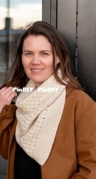Coracle cowl by Ysolda Teague