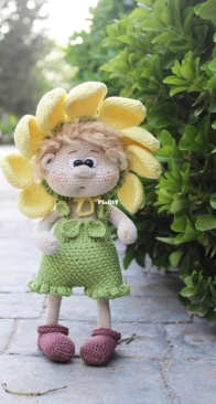 KBloveknitting _ crochet flower doll pattern ( amigurumi toy with clothes ) _ English