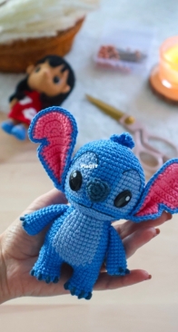 Crocheniacs - Bianca Santos - Stitch - Portuguese