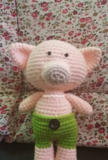 Amigurumi Pig with Green Pants