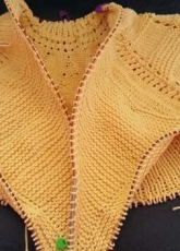 this is the photo of my little cardigan in process...
