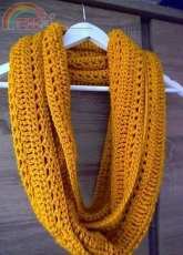 Neringa Pangonyte - Infinity scarf nerri