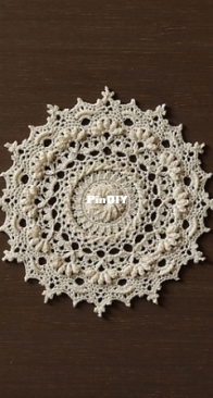 Takashi Imai - Winter Daphne Doily