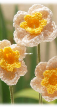 Moara Crochet - Roseanna Murray - Daffodil - Free
