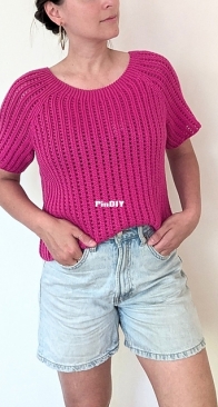 Rosa Tee - Maria Collarte (Lola Crochets) - English