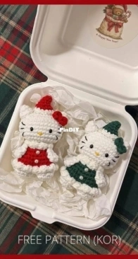 Cheese.knits - Christmas Hello Kitty - Korean - Free