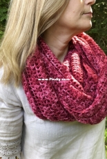 The Autumn Acorn - Judy Jewell - Berry Picking Shawl - Free