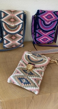 CreametGerlindeNL - haakpatroon voor telefoontasje - Dutch