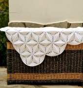 Bubble Birds- Elena Fedotova - White Lily Blanket
