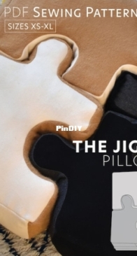 Forest and Thread  - The Jig is Up Pillow Set - English