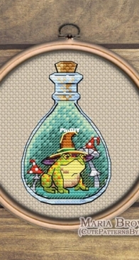 Mini Bottle with a toad in a hat by Maria Brovko