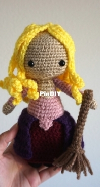 aloha808ml - McCall Alexandra Designs - McCall Lee - Hocus Pocus Sarah Sanderson