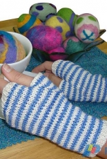 Alice In Wonderland Gloves Inspired by Tim Burton by Kristin Murphy -Free