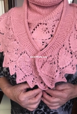 heart shawlette