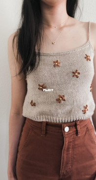 Lazy Daisy Crop - Rachel Kurihara