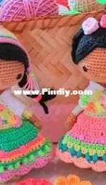 Le Pompon - Ana Vicky Espiñeira - Killa Luna - Spanish