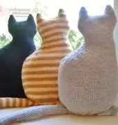 Rabbit Hole Knits - The Window Cat by Sara Elizabeth Kellner - free
