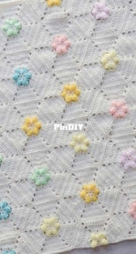 The Loopy Stitch - Emily Littlefair - The Cora Hexagon