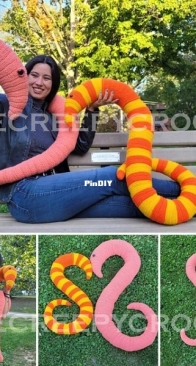 Cute Creepy Crochet - Chae Aitchison - Earthworm  aka Worm Girlfriend