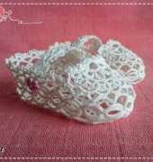 Tatting booties