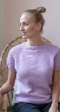 Womens Knitted Sweater in Nalle by Sisko Sälpäkivi - Novita - Free