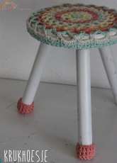 Inhaken - Stool cover - Dutch - Free