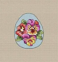 Egg with pansies by Elena Shestakova