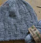Bricolage Hat by Thelma Egberts of Sea of Knits