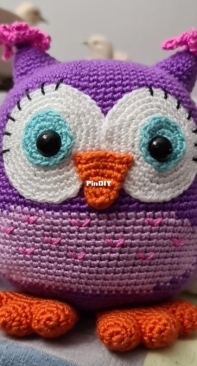 Marina Chuchkalova - Owl - Búho
