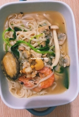Seafood noodles