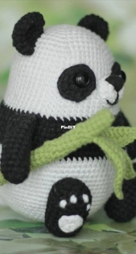 Dream Store Design - Oxana Zakora - Panda Bear