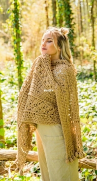 Bisa Chefa - Gabriela Sánchez - Shawl Besalu - Chal Besalu - Spanish
