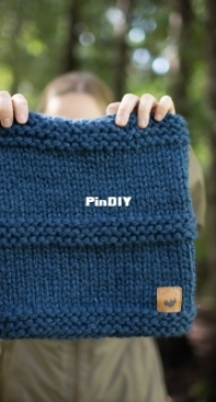 Albion Cowl by The Knitty Pine -Free