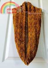 Horseshoe Cowl by Jen Homewood - free