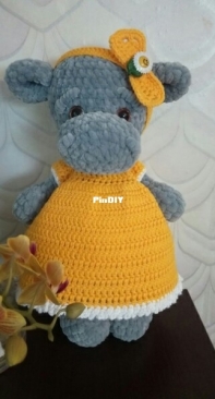 hippo in dress