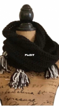 Hello Gabby - Wednesday Snood