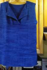 Sleeveless pullover