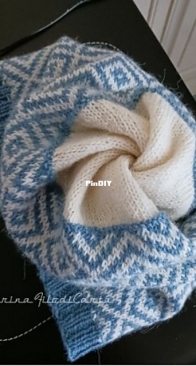FilodiCarta Twister Beanie by KnitFilodiCarta - Italian -Free