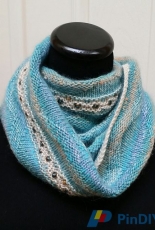 Blue Topaz Treasure Cowl by Maria Do Souto