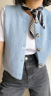 Roma vest by Claudia Duran Gaitan - Mochiknits - English