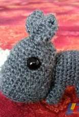 Unknown Designer - Baby Rhino Amigurumi- English and French - Free