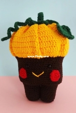 Veki Crochet Land - Vedrana Cvijanovic - Greg the Pumpkin Cupcake - Free