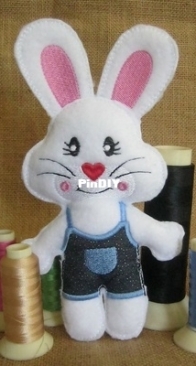 Embroidery Weekly - ITH - Benjamin Bunny Softie - Machine Embroidery