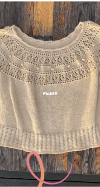 Diamond Eyelets Blouse by Debi Maige - Hobbii - Spanish - Free