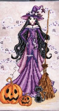 Violet sorceress - Durene Jones - Just cross stich october 2021
