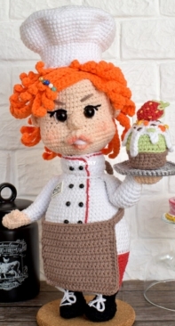 Pretty Toys - Yuliya/Juliya Chernova - Female Chef