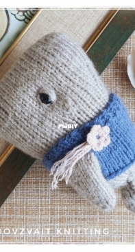 The knitted whale