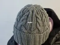 Beanie with cables Mzlaki