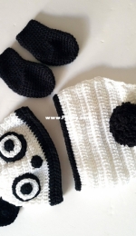 Panda crochet baby set